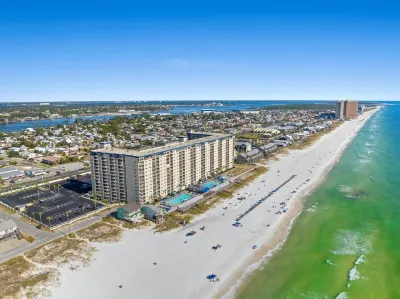 IT'S SHORE TIME - Brand New - 2bedroom/2bath Panama City - beachfront - sleeps 8 Hotels near St. Andrews State Park