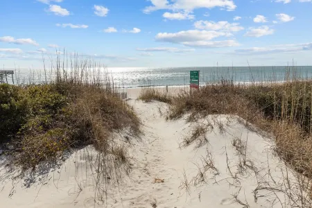 Relaxing Getaway at Atlantic Beach