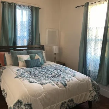 Downtown Red Bluff Turn-of-the-Century Apartment w/ Kitchenette