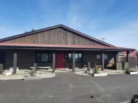 Find your Montana-tude at the Moose Drop Inn.
