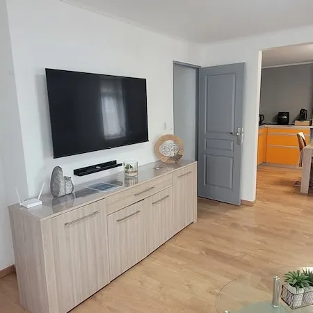 Aiscal - Appart Hotel 70m2 for 6 people - Arrival 24/24h digicode access