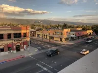 Cozy Idaho Mountain Cottage- Close to downtown and Targhee Resort AC new in 2023