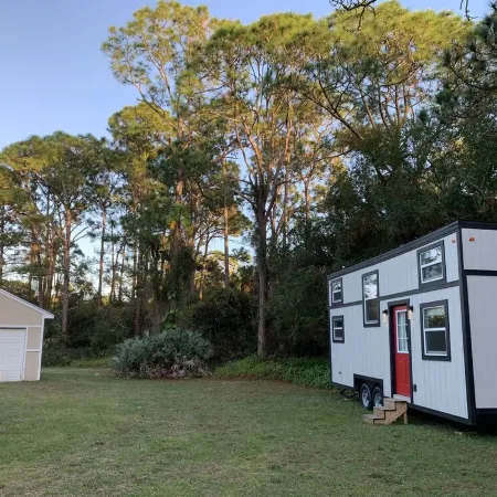 The Mini Melby - Tiny House on the Space Coast near area's most popular beaches
