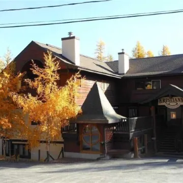 2 story 3 bedroom Big Mountain Village Ski condo on Hailey’s run in Whitefish!