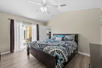 Peaceful home with Pool Dog friendly 4 Bedrooms 3 Bathrooms backyard view water.