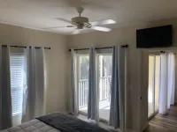 2nd floor condo at Coral Falls in Lely Minutes from Marco Island & Naples beach! Hotels near Naples / Marco Island KOA Holiday