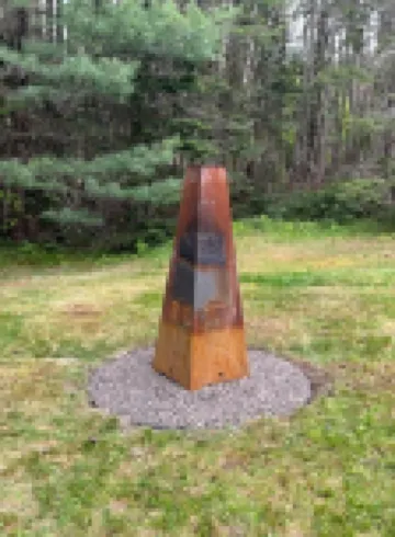Minutes to Moosehead Lake, ATV Trails from driveway, Hiking, Mountain Biking