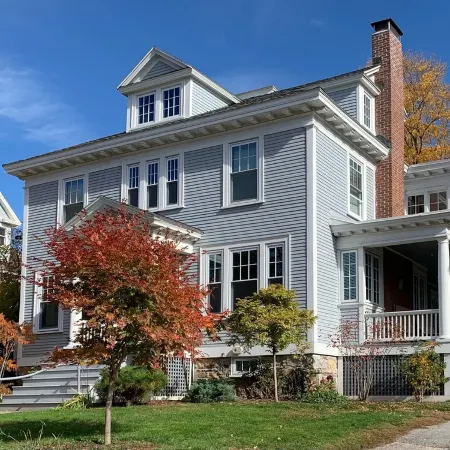 Centrally located, a Beautiful Landmark House for an ideal Family Getaway!