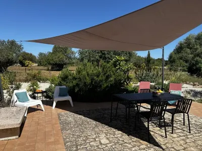 Idyll for couples, herb garden, large terrace, 3000sqm, in the countryside, near Scicli