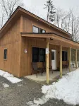 Quite/Peaceful country setting in the woods cabin/house - シャレー