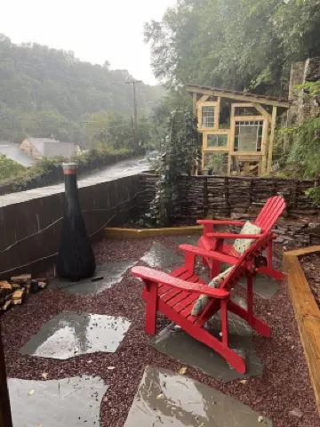 1 bedroom with SPA bathroom and mountainside deck