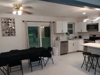 Great location,  5 min to a beach, close to Destin!