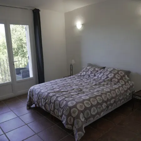 Comfortable villa with private pool 5 minutes from the beach