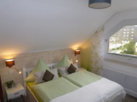 GLÜCKSKLEE at the foot of the Bocksberg - Central Modern Cozy (60sqm, 3 balconies)