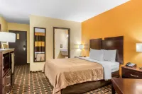 Quality Inn Grand Rapids Near Downtown Hotels in Wyoming