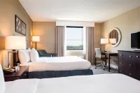 DoubleTree by Hilton Laurel Các khách sạn ở Calverton
