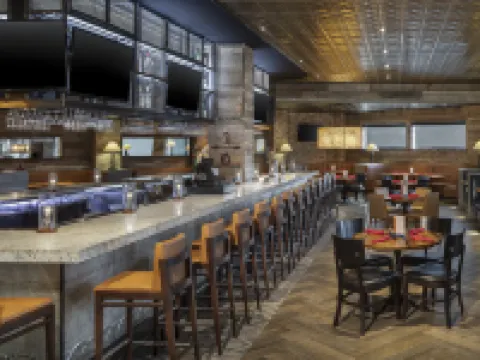 Hilton Arlington Hotels in Arlington