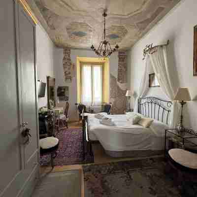 Verona Journeys Rooms