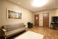Asan Hotel Cube