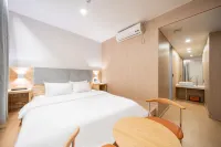 Changwon Palyongdong Hound Hotel Changwon Terminal