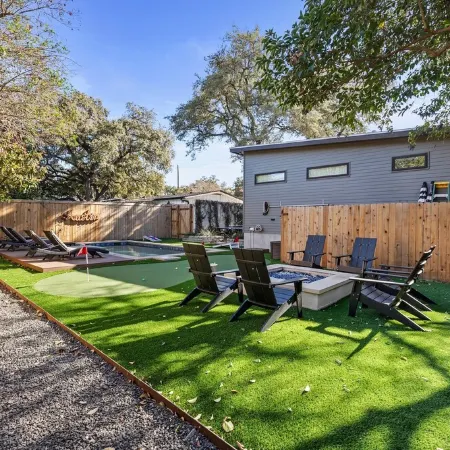 SocoVilla: Downtown/Pool/Golf Green/FirePit/18 Beds