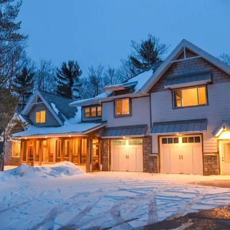 Great Location! Close to downtown Fish Creek and Peninsula State Park