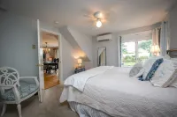 Narragansett Pier's Hadley Seaside Cottage Hotel a Narragansett