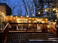 Cozy cabin in the heart of the Adirondacks Hotels in Webb