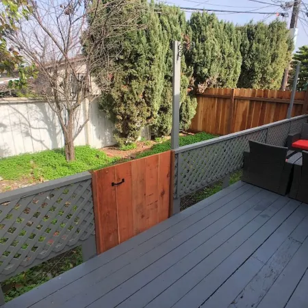 Attractive oasis, conveniently located
