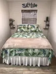Vacay Getaway! Cozy Coastal South Bay Blue Bungalow