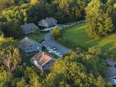 Barren River Lake State Resort Park Hotels in Lucas