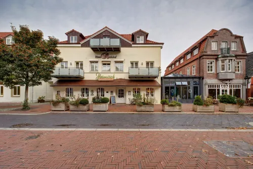 Romantik Hotel Reichshof - parkir