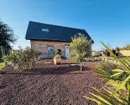 Beautiful wooden house with 3-star rating Hotels in Beuzeville