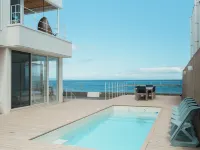 HOUS_AGAL Beach Club & Villa Awaji (Awaji Island) فنادق في ساموتو