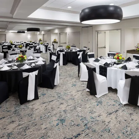 Hilton Garden Inn Winston-Salem/Hanes Mall