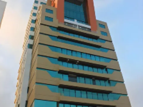 ซัมฟาร์ วากาซิโอเนส โรงแรมในมันตา