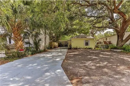 Fun Weeki Wachee River Boathouse