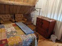 Log Cabin Sleeps 2-7  Base of Beartooth Mtn Near Cody WY & Yellowstone Natl Park