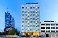 Grand Thamrin Hotel Hotels near Menteng Central