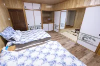 Kame Kame House Hotels in Tokashiki