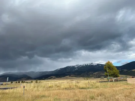 Mountain Valley View
