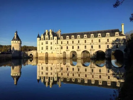 Moulin du val Orquaire cottage 8 people in Bléré in Touraine 4 km Chenonceaux