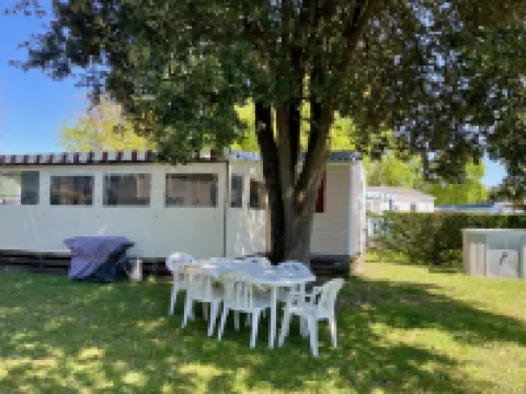 Mobile Home CC995 Near Swimming Pool - les Charmettes