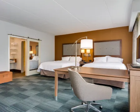 ハンプトン イン & スイーツ ローマ ロームのホテル