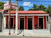 Hotel Loro Tuerto Hotels near Vivero Cayenas Del Sur
