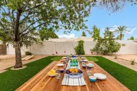 Casa Blanca - Enjoy Heated Pool- upon request Hotels near Lake Ramada