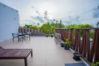 VIOLET INN Hotels in Hirundhoo