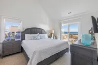 8Br Oceanfront in Obx with Heated Pool & Hot Tub!