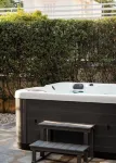 Athenian Riviera Coastal Charm Villa -  Ferienhäuser