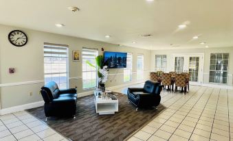Discovery Inn